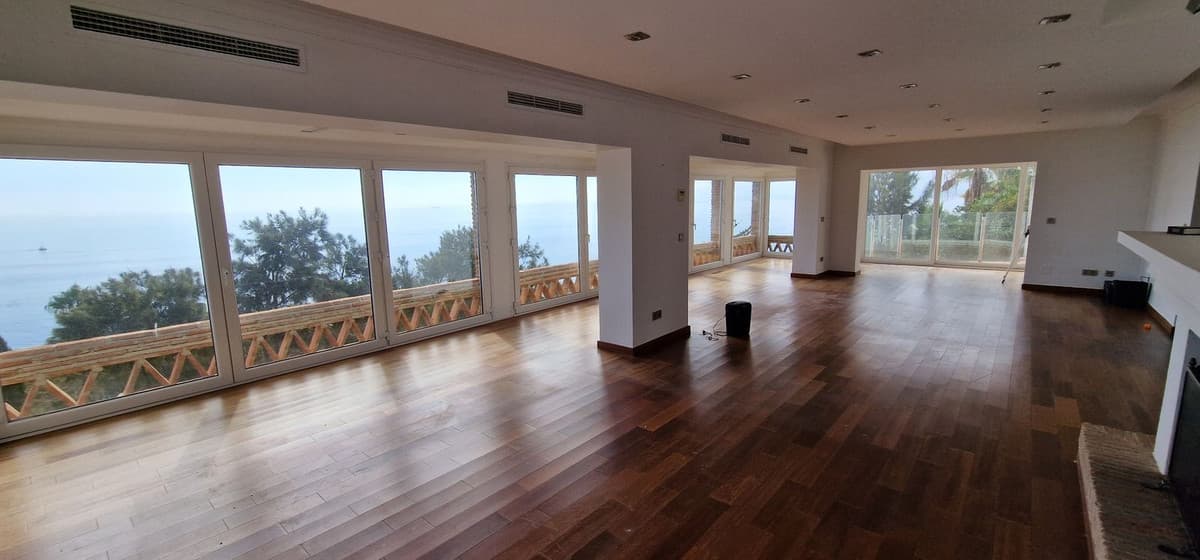 Detached Villa in Manilva — photo 3 of 10
