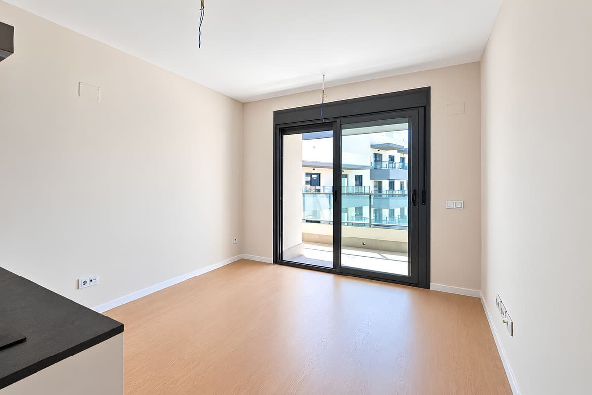 Middle Floor Apartment in Las Lagunas — photo 5 of 10