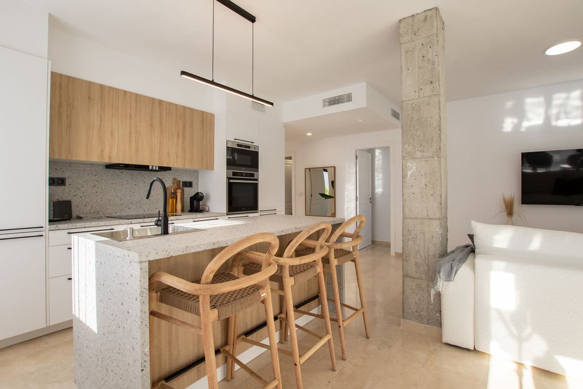 Middle Floor Apartment in Riviera del Sol — photo 1 of 10