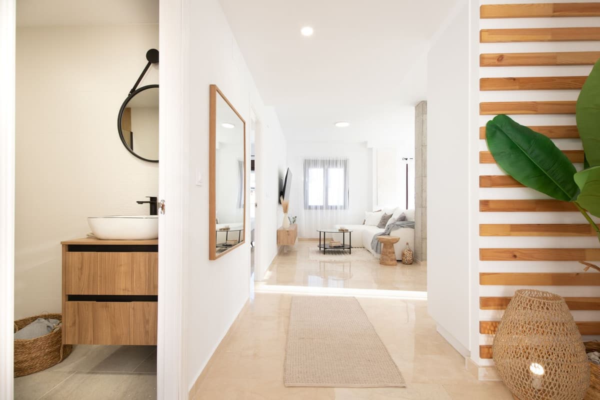 Middle Floor Apartment in Riviera del Sol — photo 9 of 10