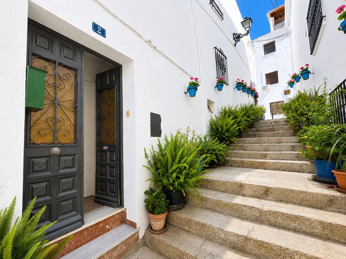 Semi-Detached House in Mijas — photo 4 of 10