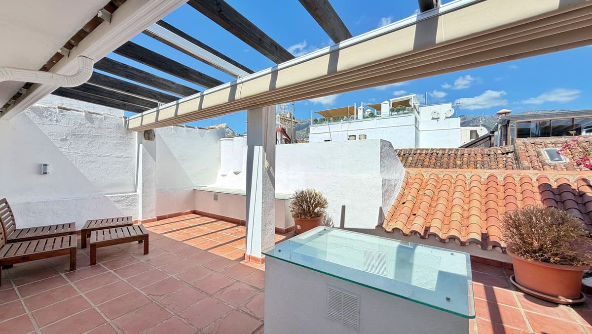 Townhouse in Marbella — photo 3 of 10