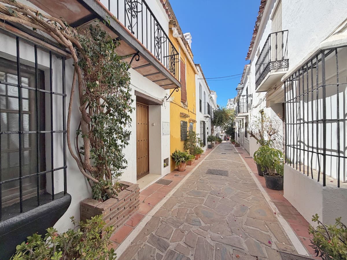 Townhouse in Marbella — photo 4 of 10
