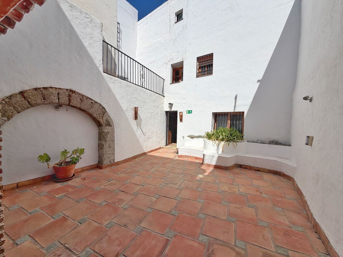 Townhouse in Marbella — photo 8 of 10
