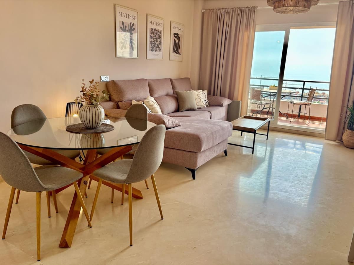 Middle Floor Apartment in Manilva — photo 5 of 10
