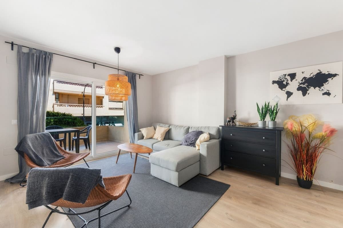 Middle Floor Apartment in Nueva Andalucía — photo 1 of 10