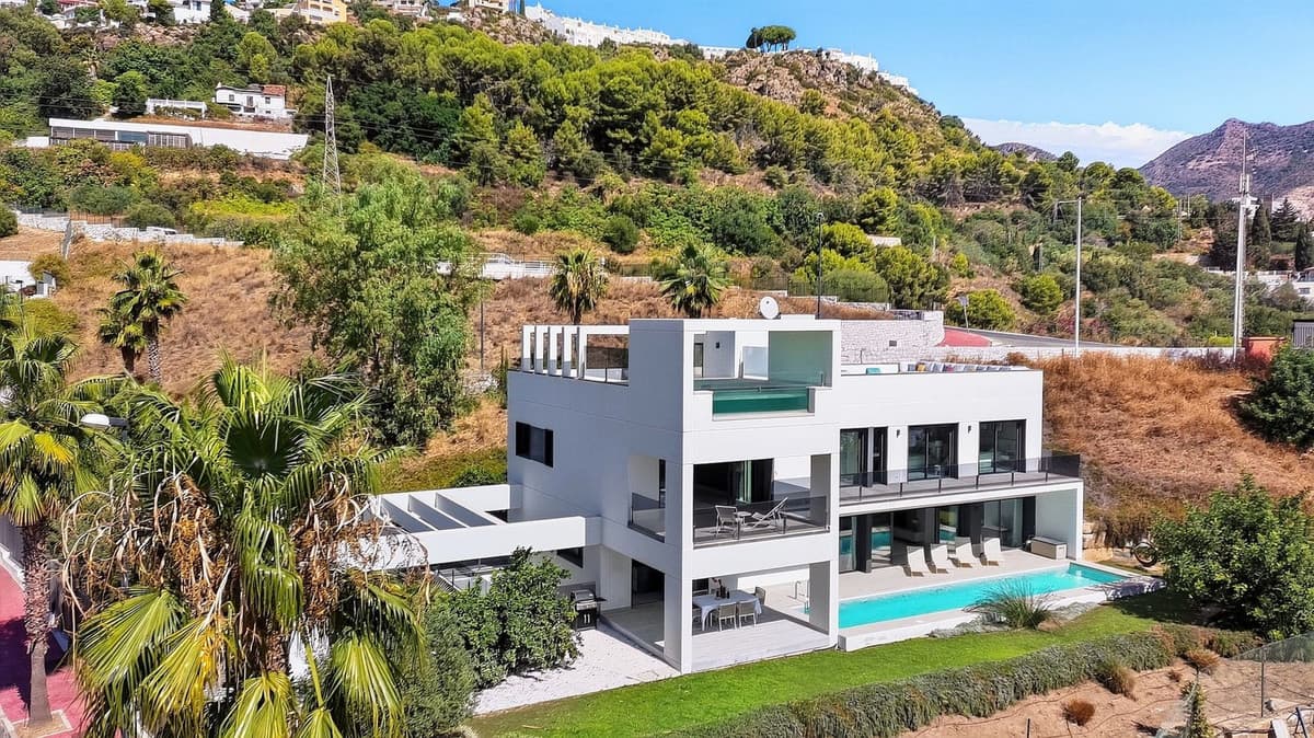 Detached Villa in Torremuelle — photo 1 of 10