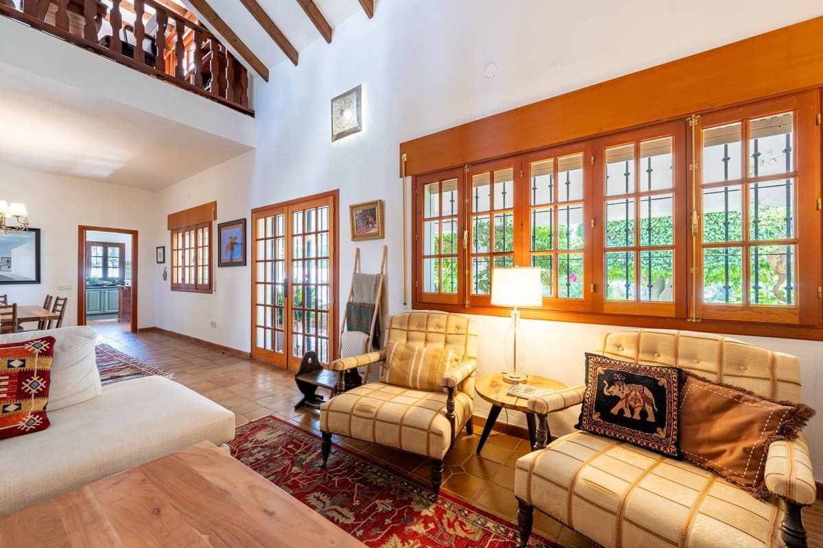 Detached Villa in El Coto — photo 7 of 10