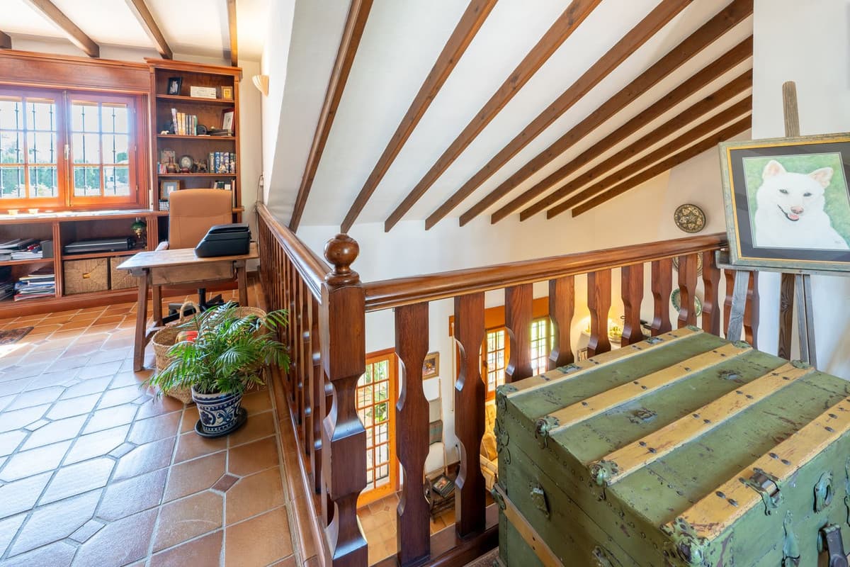 Detached Villa in El Coto — photo 10 of 10
