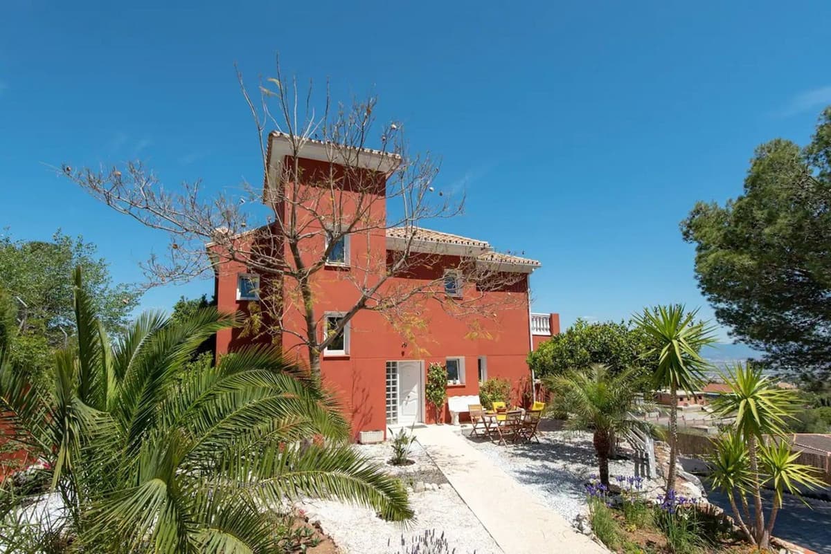 Detached Villa in Alhaurín de la Torre — photo 3 of 10