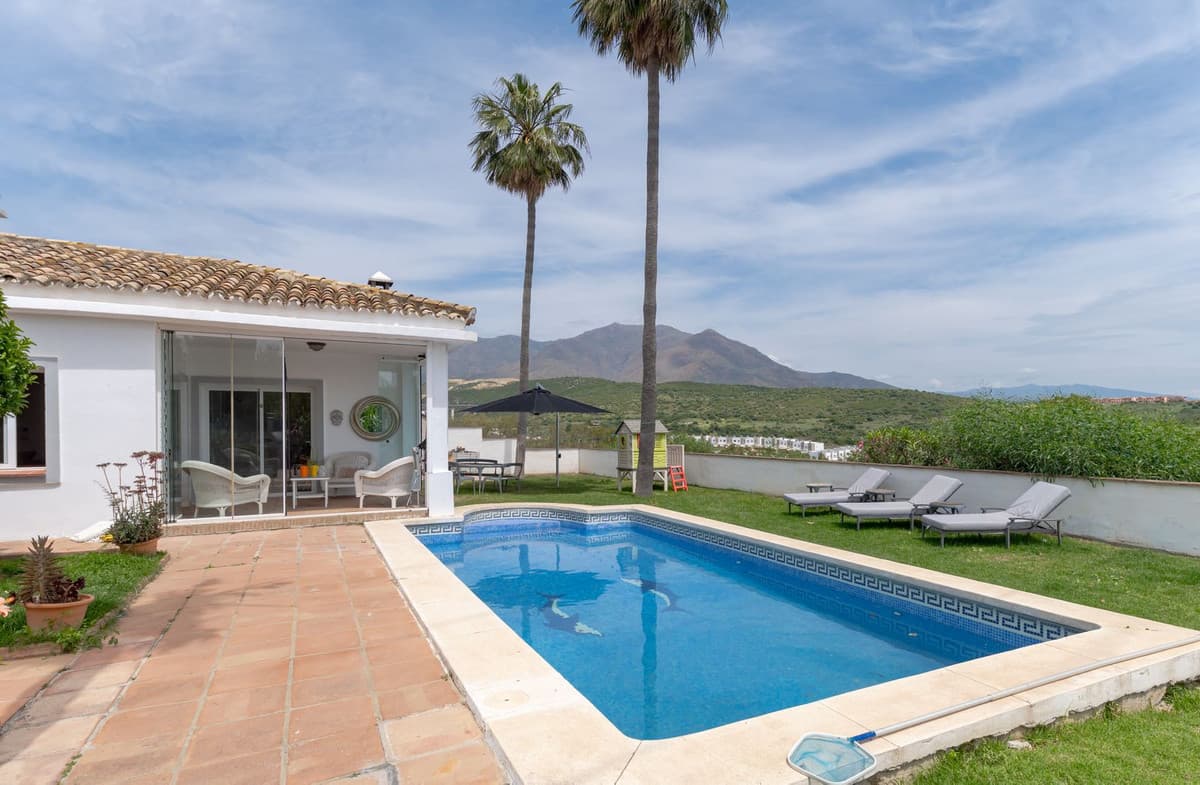 Detached Villa in Estepona — photo 8 of 10