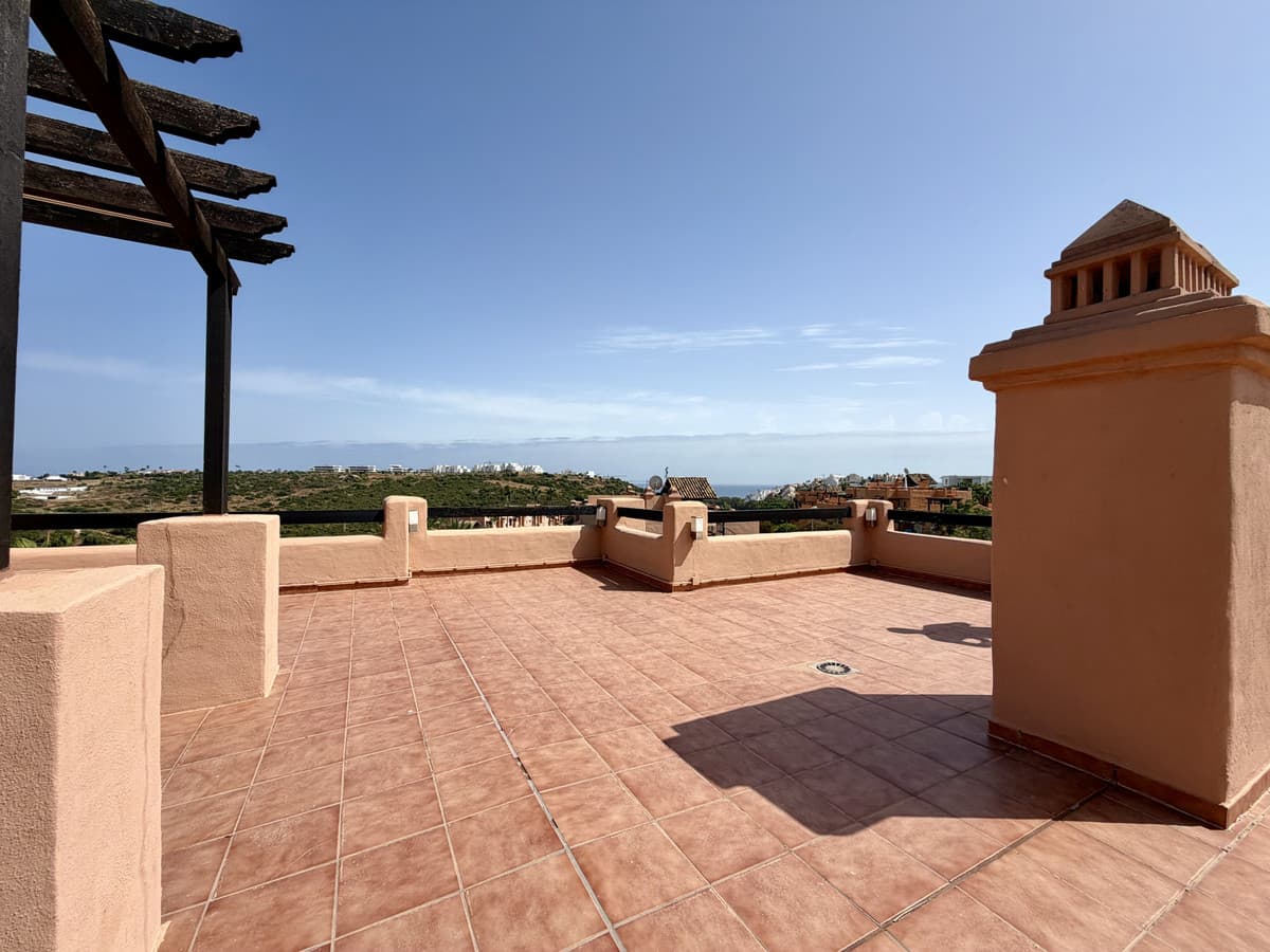 Penthouse Duplex in Casares — photo 2 of 10
