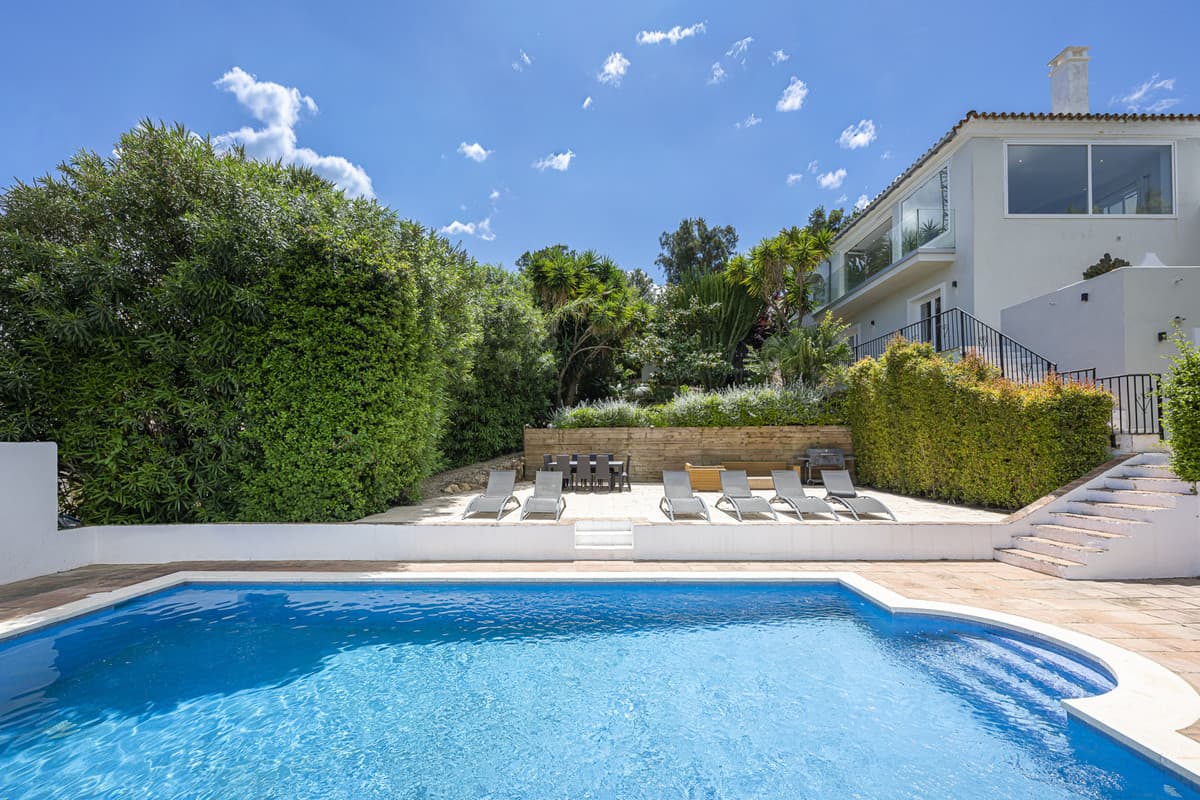 Detached Villa in Sotogrande Alto — photo 1 of 10