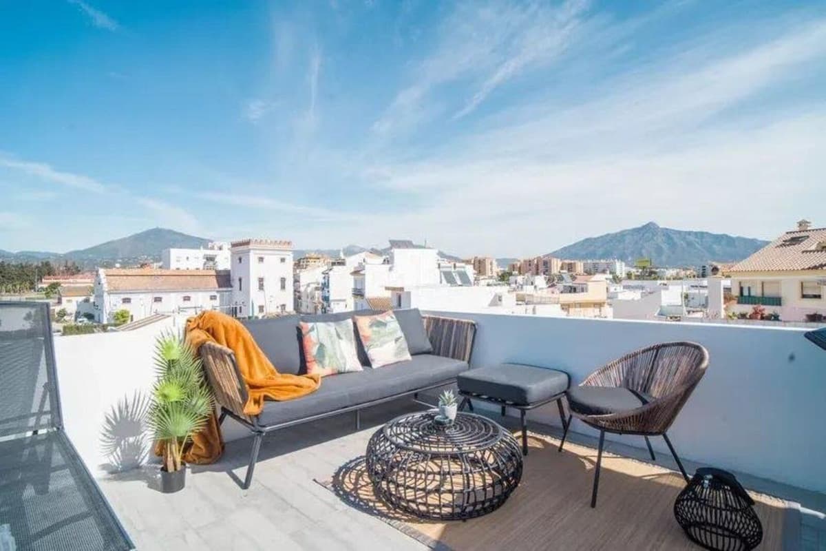 Townhouse in San Pedro de Alcántara — photo 3 of 10