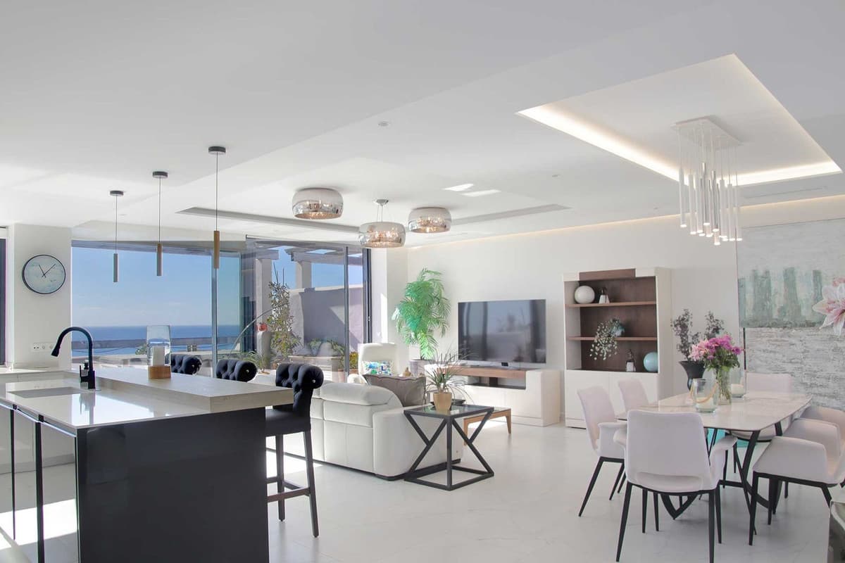 Penthouse Duplex in Casares Playa — photo 2 of 10