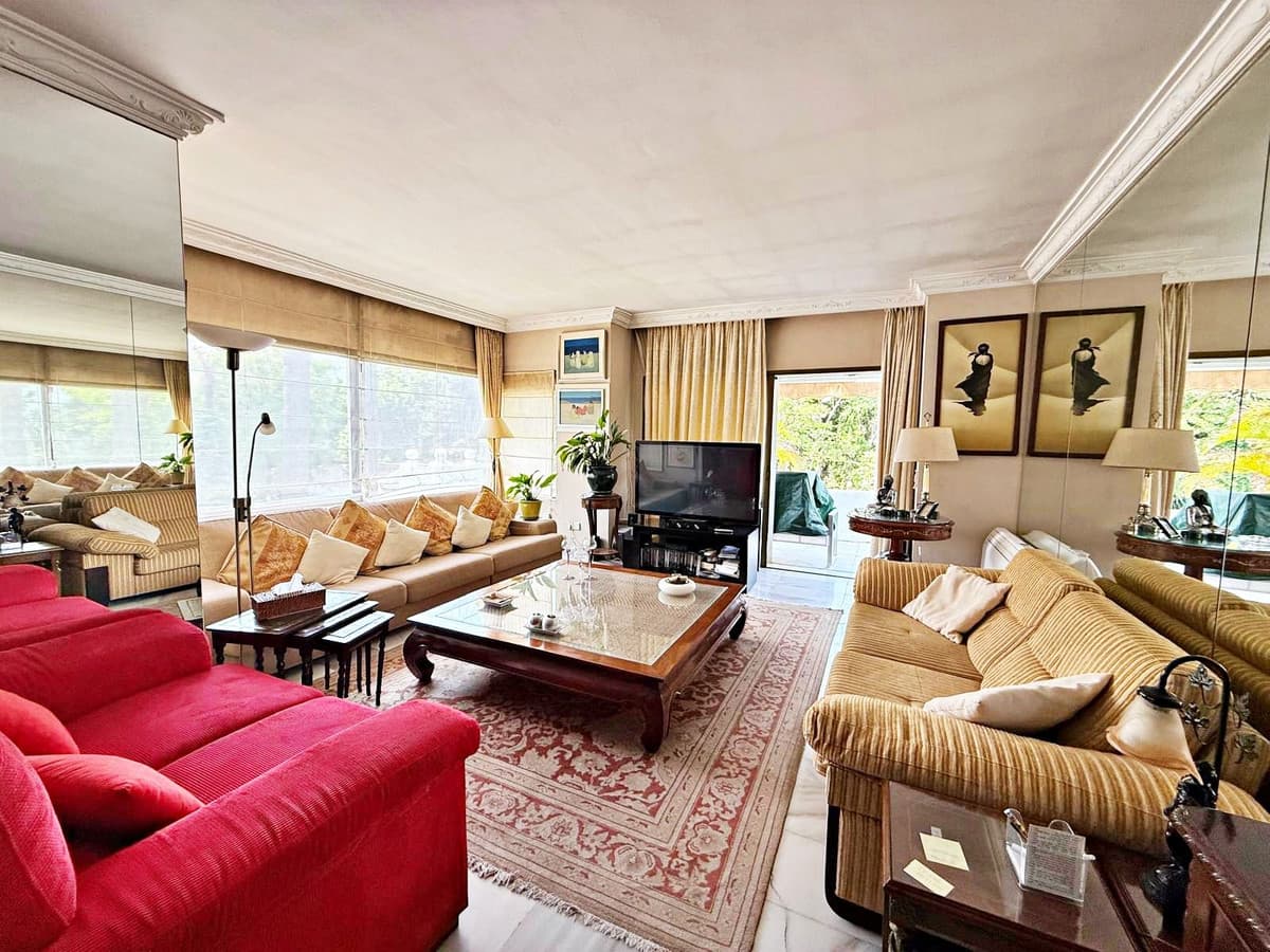 Top Floor Apartment in Puerto Banús — photo 5 of 10
