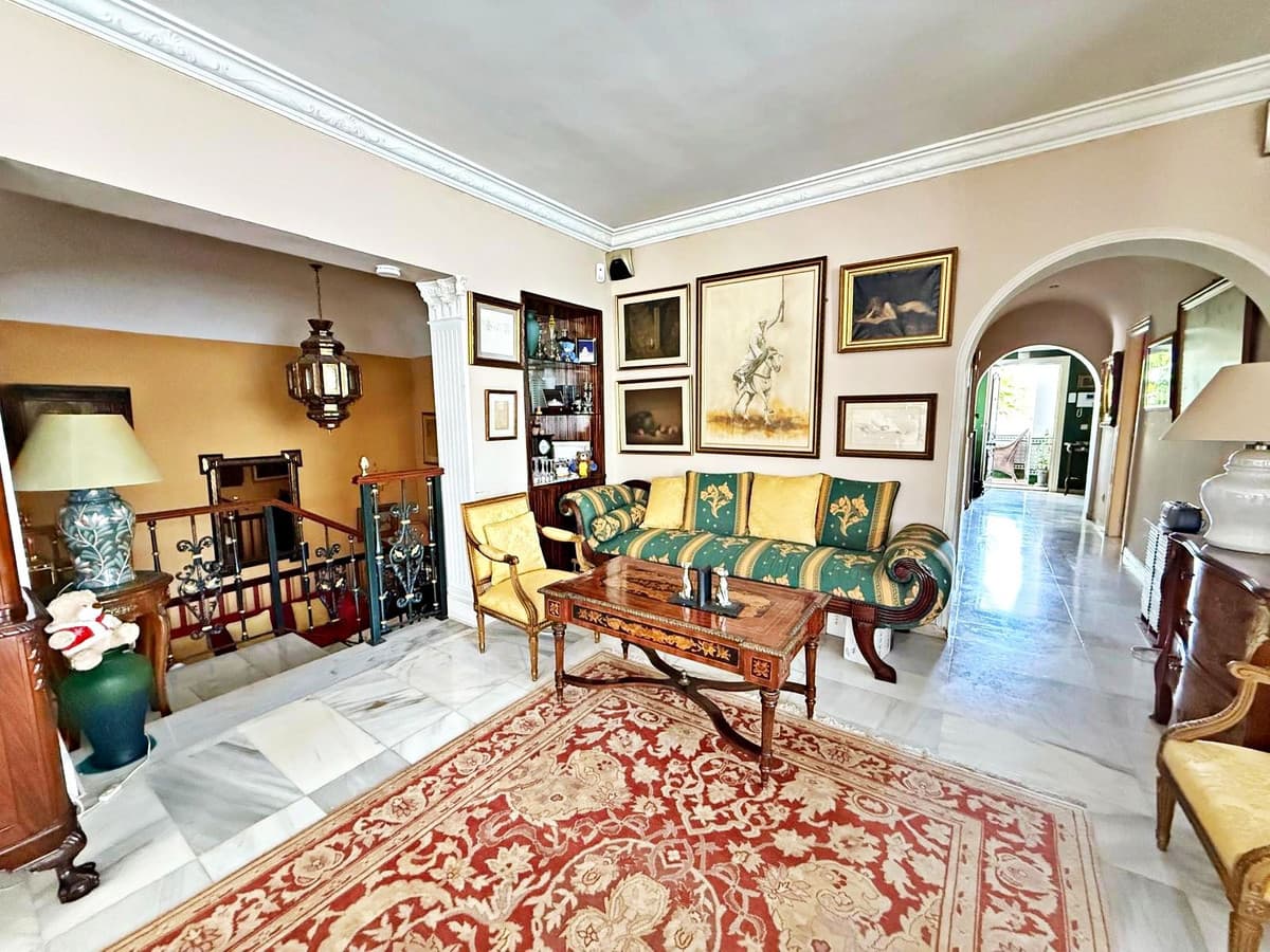Top Floor Apartment in Puerto Banús — photo 8 of 10