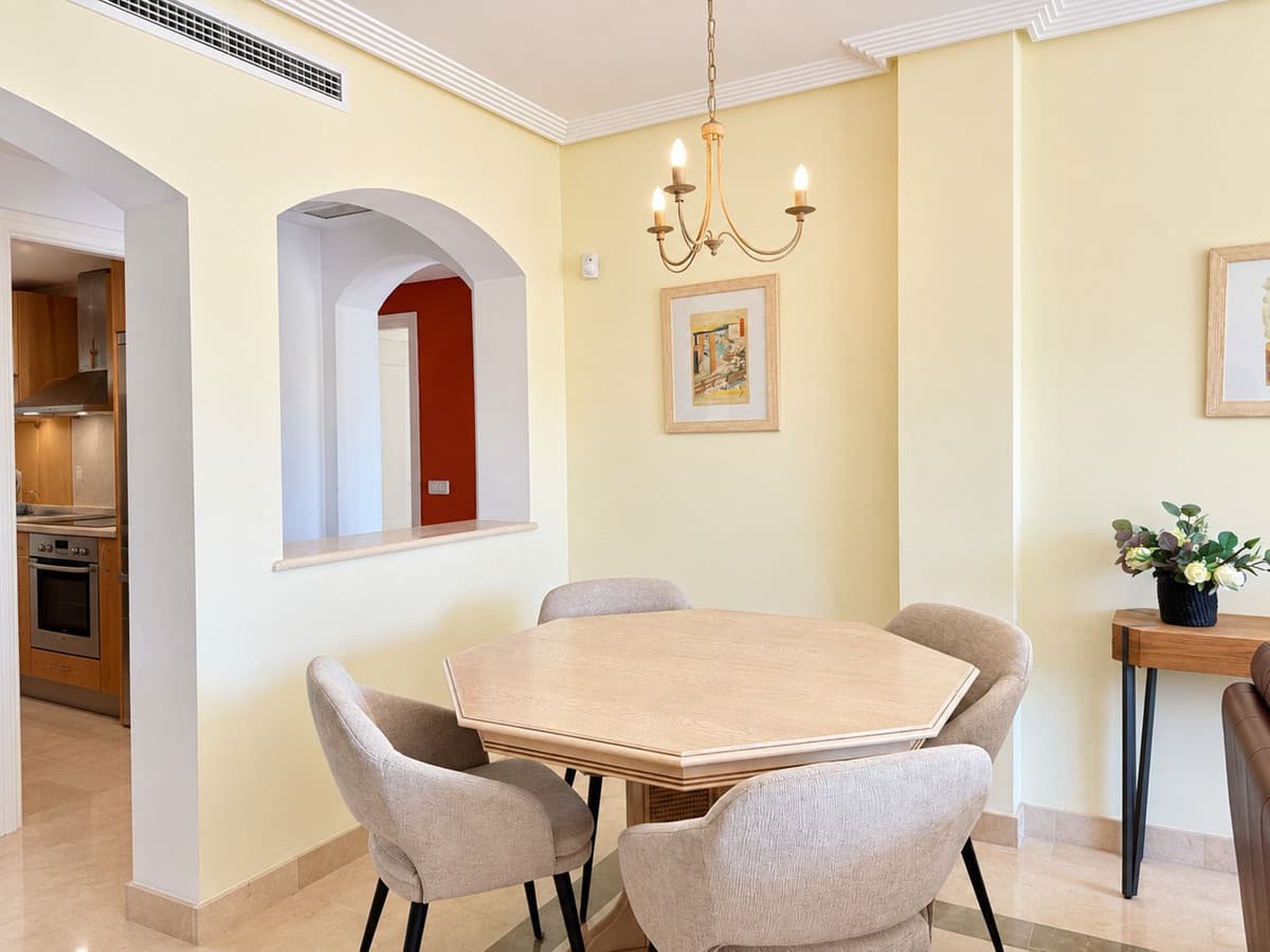 Middle Floor Apartment in Los Arqueros — photo 6 of 10