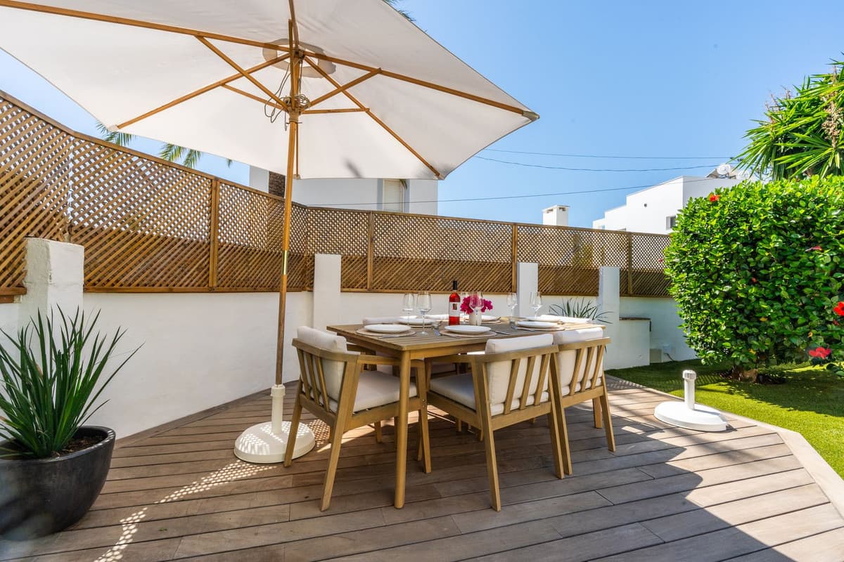 Detached Villa in Marbesa — photo 2 of 10