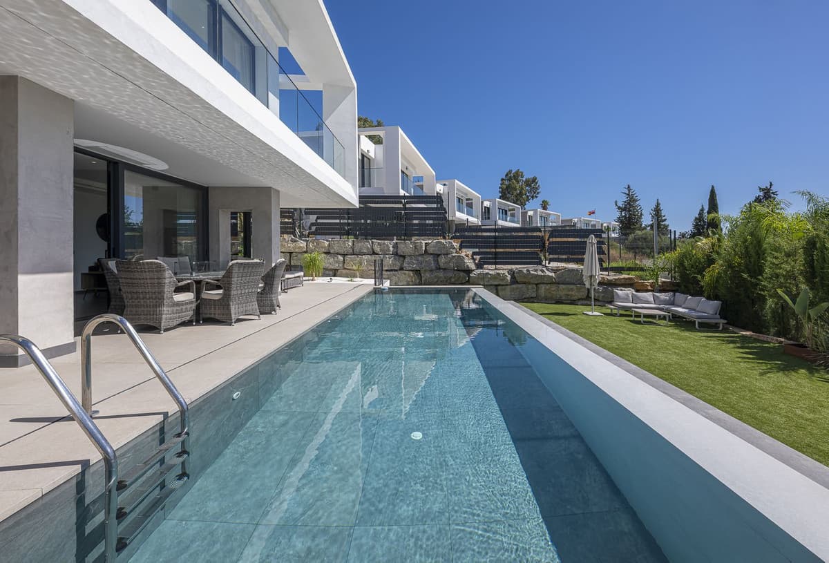 Detached Villa in Valle Romano — photo 1 of 10