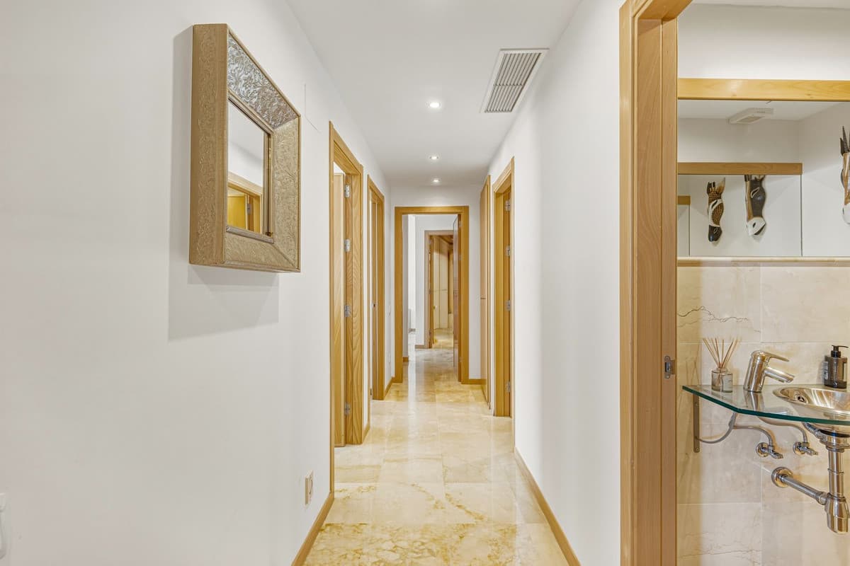 Ground Floor Apartment in Altos de los Monteros — photo 6 of 10