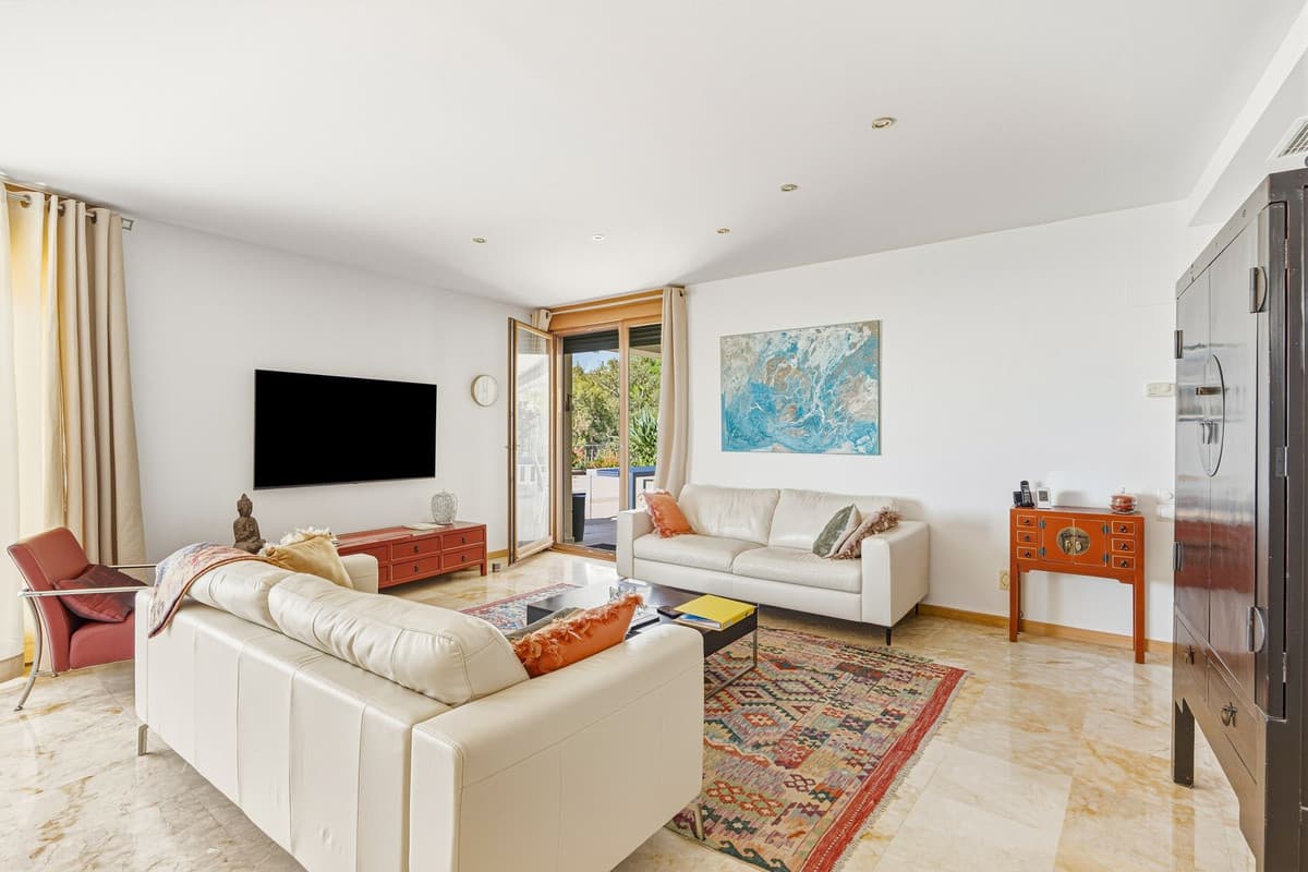 Ground Floor Apartment in Altos de los Monteros — photo 8 of 10