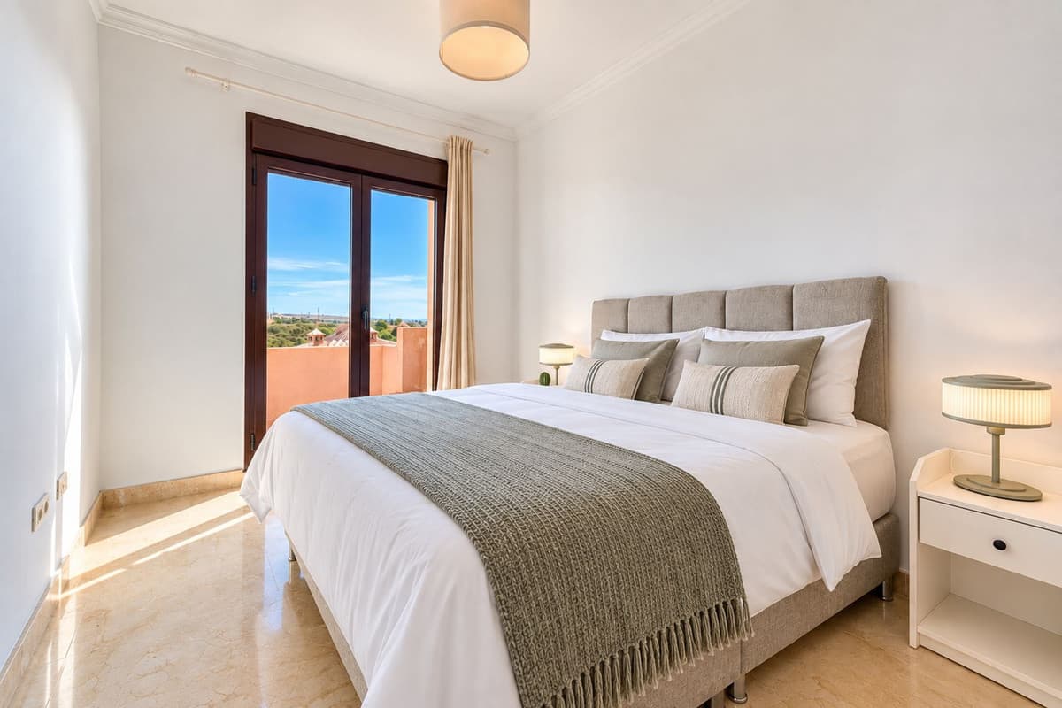 Townhouse in Estepona — photo 10 of 10