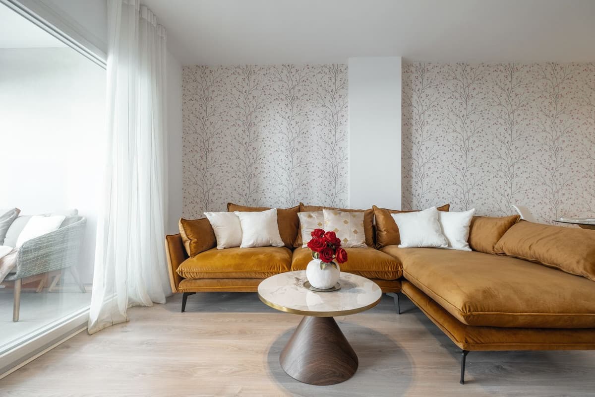 Middle Floor Apartment in La Campana — photo 3 of 10