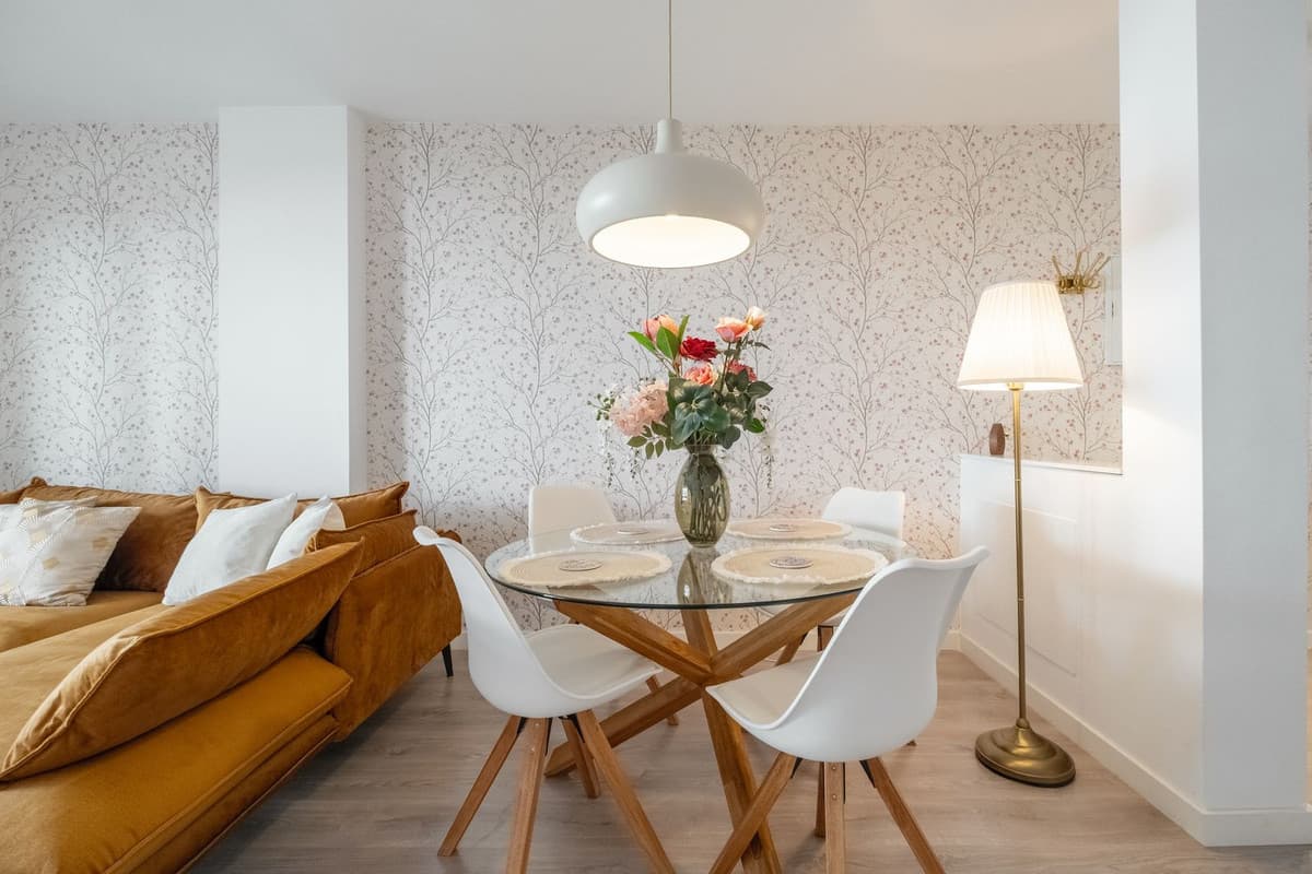 Middle Floor Apartment in La Campana — photo 5 of 10