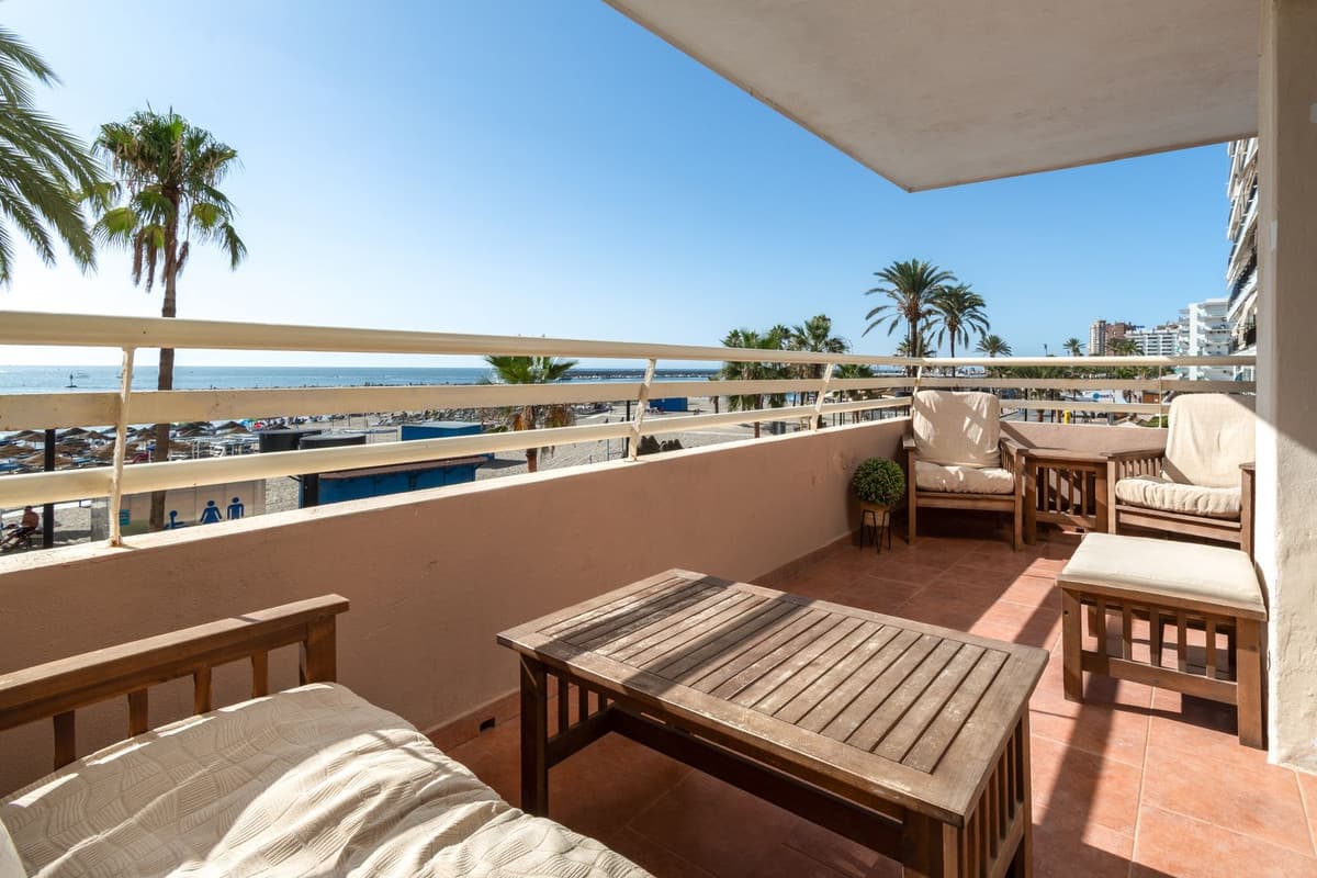 Middle Floor Apartment in Fuengirola — photo 9 of 10