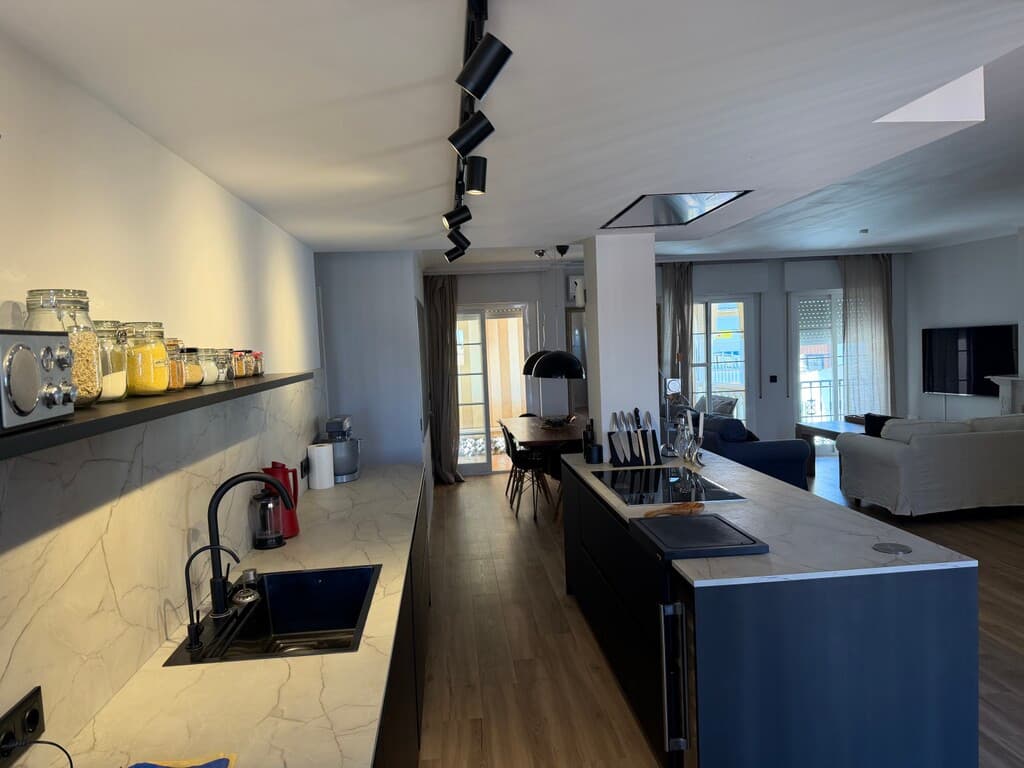 Middle Floor Apartment in Fuengirola — photo 2 of 10