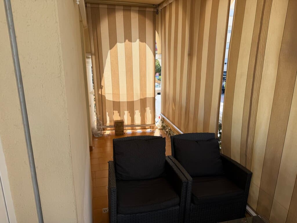 Middle Floor Apartment in Fuengirola — photo 7 of 10