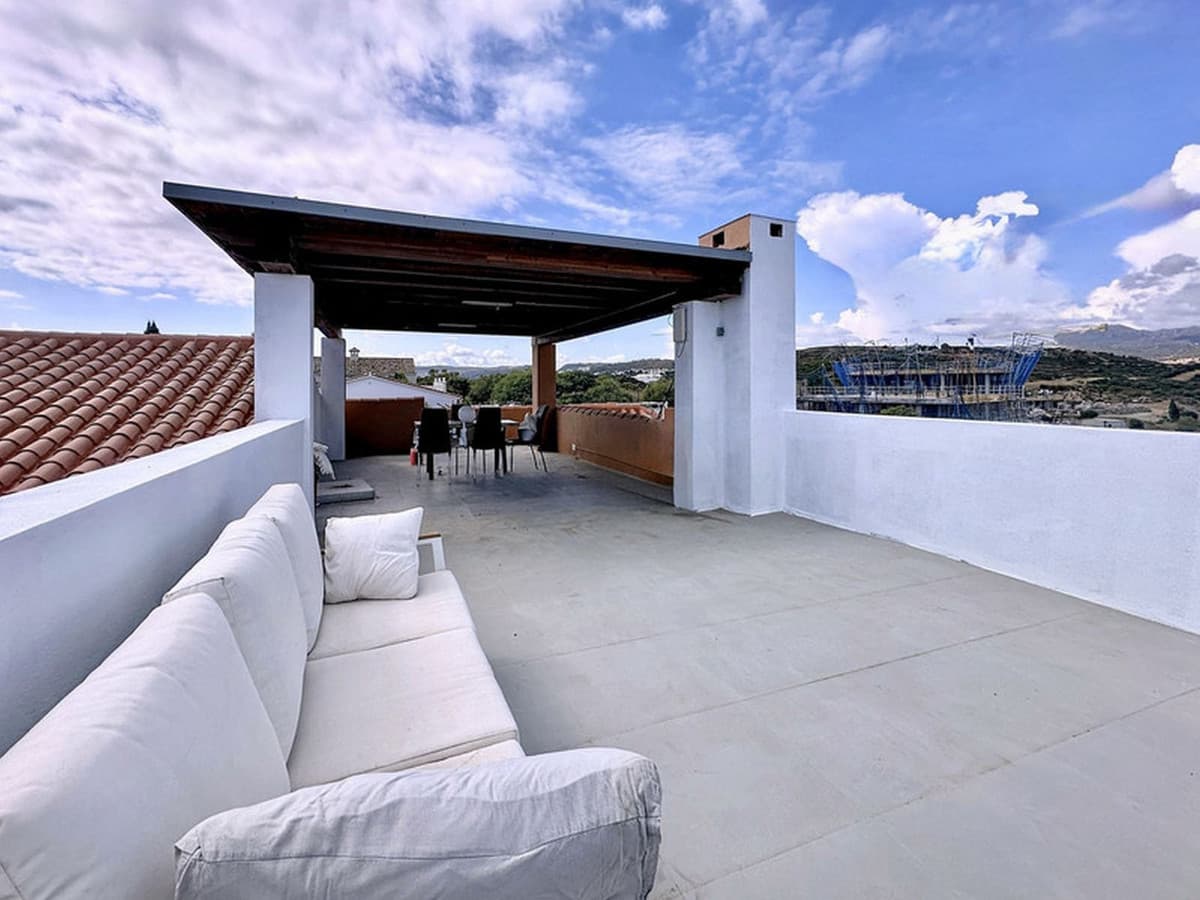 Detached Villa in Estepona — photo 4 of 10