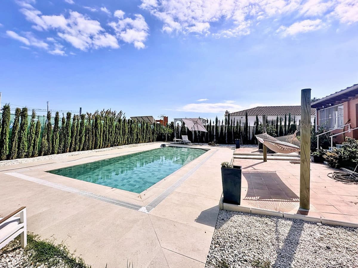 Detached Villa in Estepona — photo 5 of 10