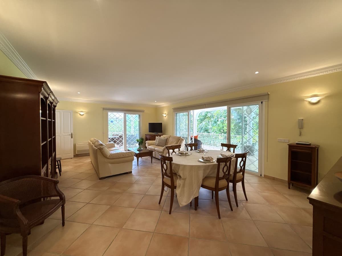 Semi-Detached House in San Pedro de Alcántara — photo 8 of 10