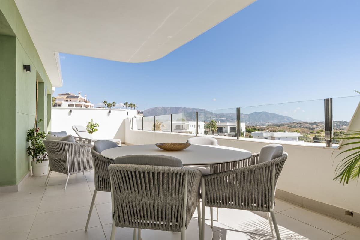 Ground Floor Apartment in La Cala de Mijas — photo 2 of 10