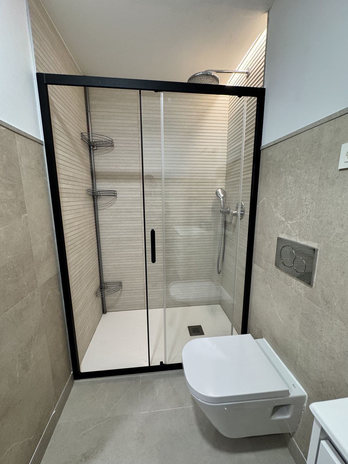Middle Floor Apartment in Estepona — photo 10 of 10