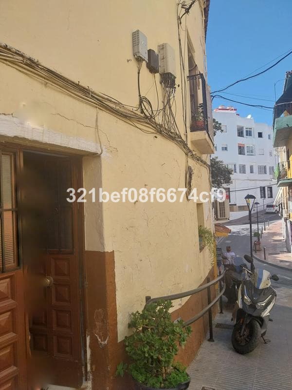 Townhouse in Marbella — photo 6 of 10
