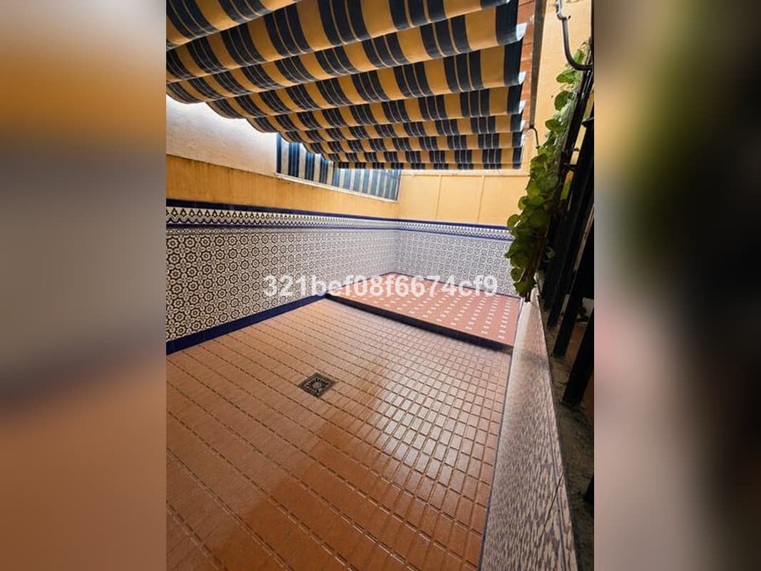 Townhouse in Estepona — photo 3 of 10