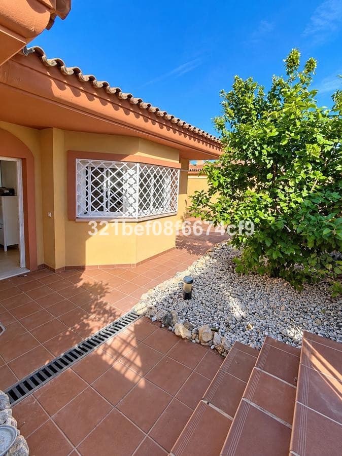 Townhouse in Cancelada — photo 3 of 10