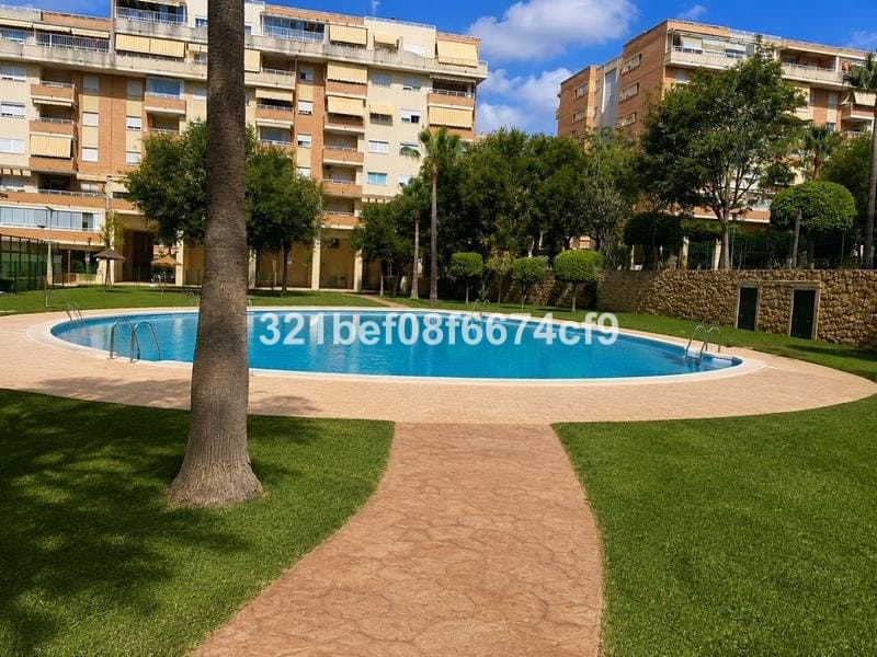 Ground Floor Apartment in El Cónsul — photo 1 of 9