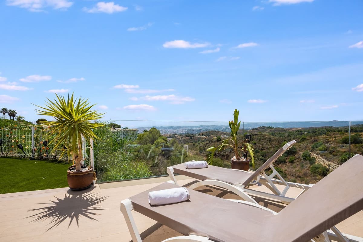 Semi-Detached House in Mijas Costa — photo 8 of 10