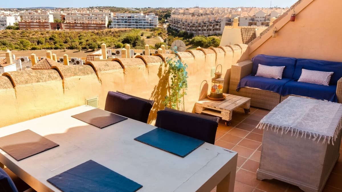 Penthouse in La Duquesa — photo 5 of 10