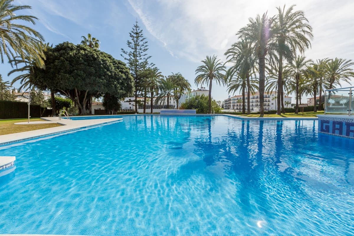 Top Floor Apartment in Puerto Banús — photo 2 of 10