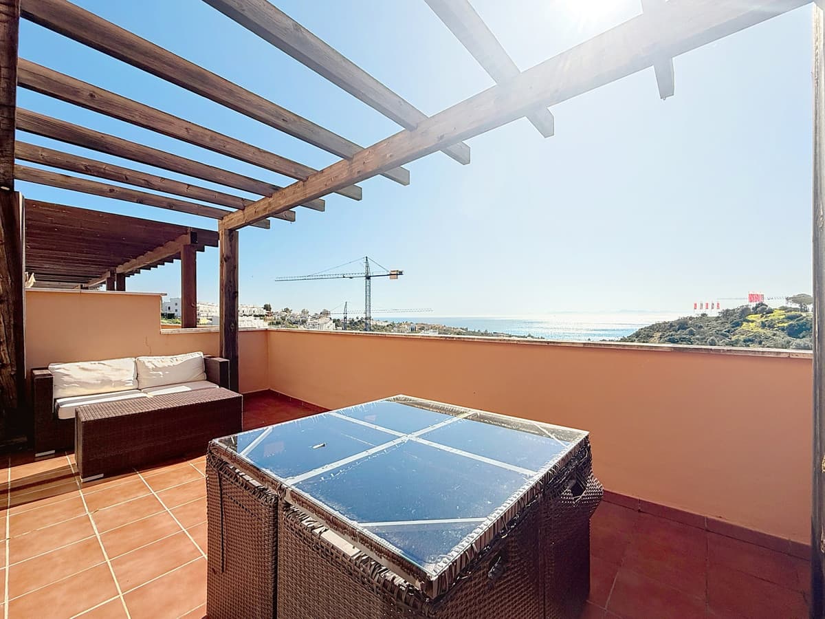 Penthouse in Manilva — photo 2 of 10
