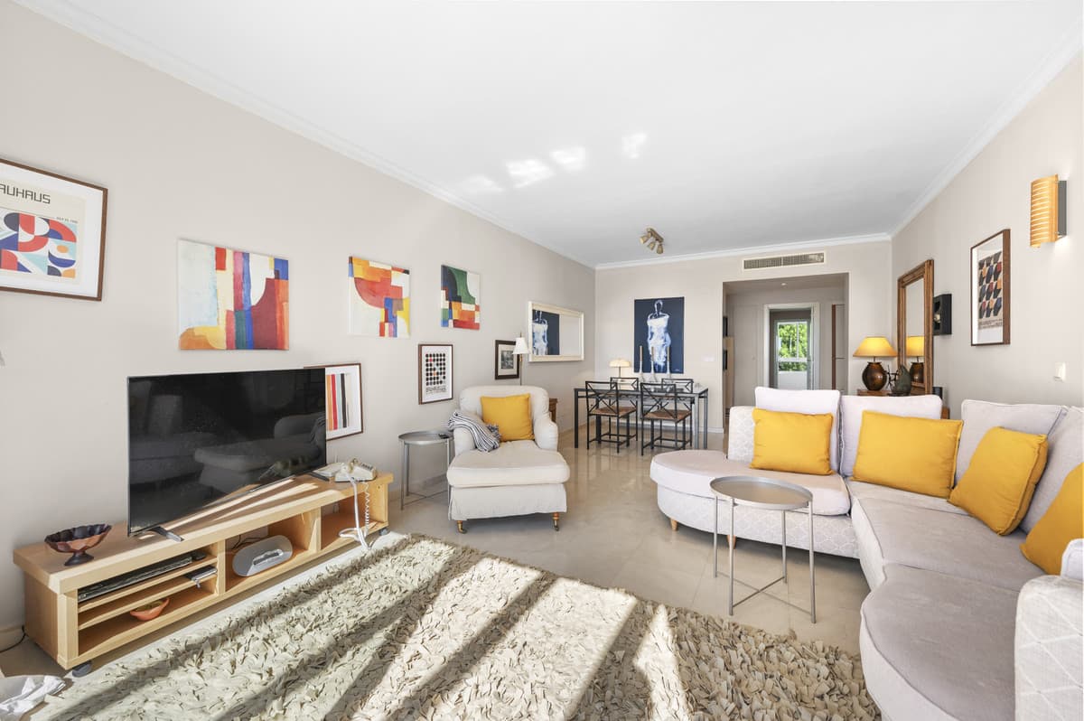 Penthouse in Benahavís — photo 6 of 10