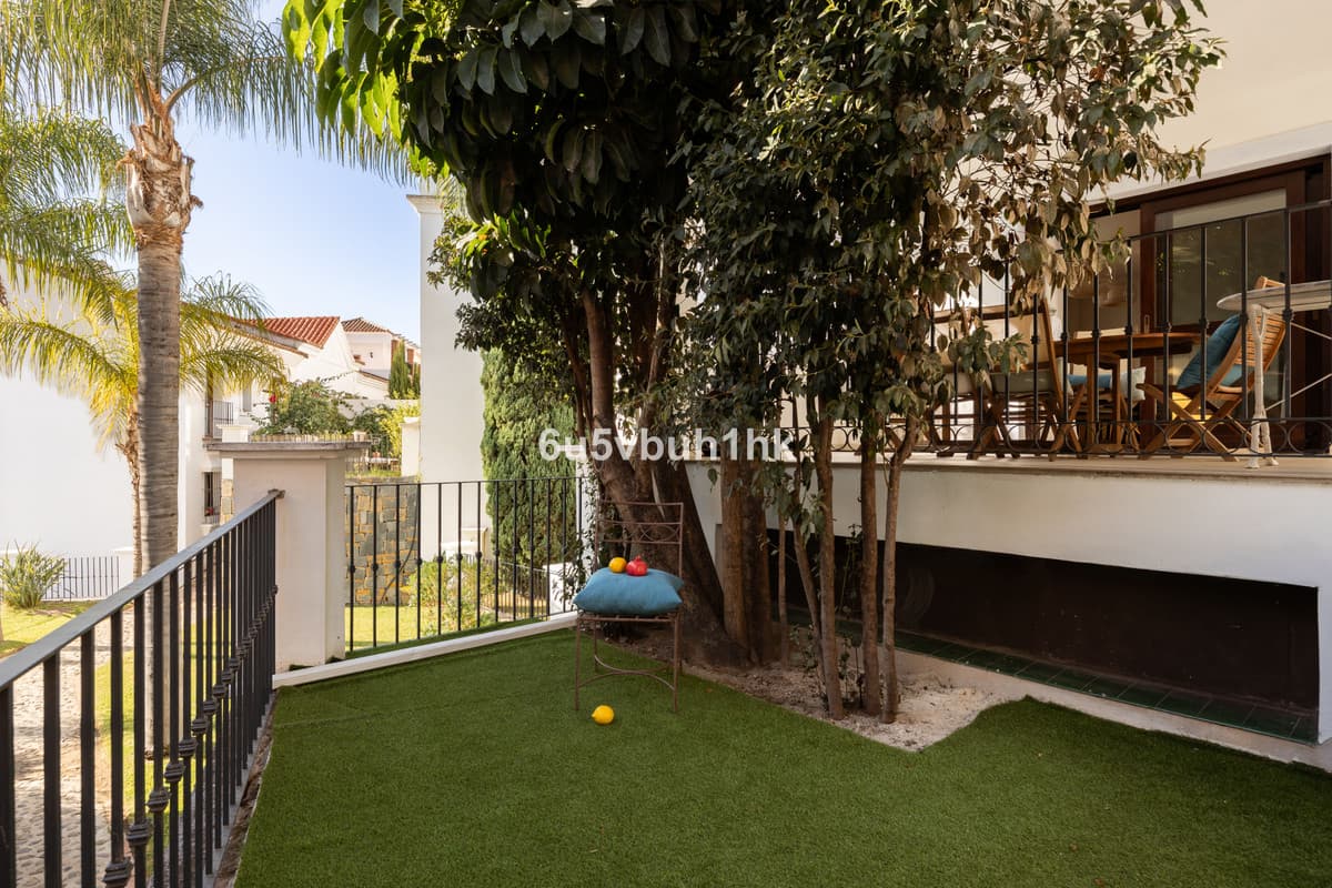 Detached Villa in Estepona — photo 9 of 10
