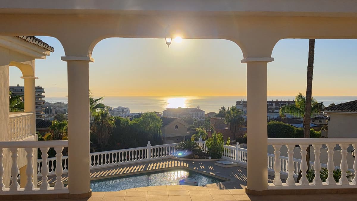 Detached Villa in Torrequebrada — photo 9 of 10
