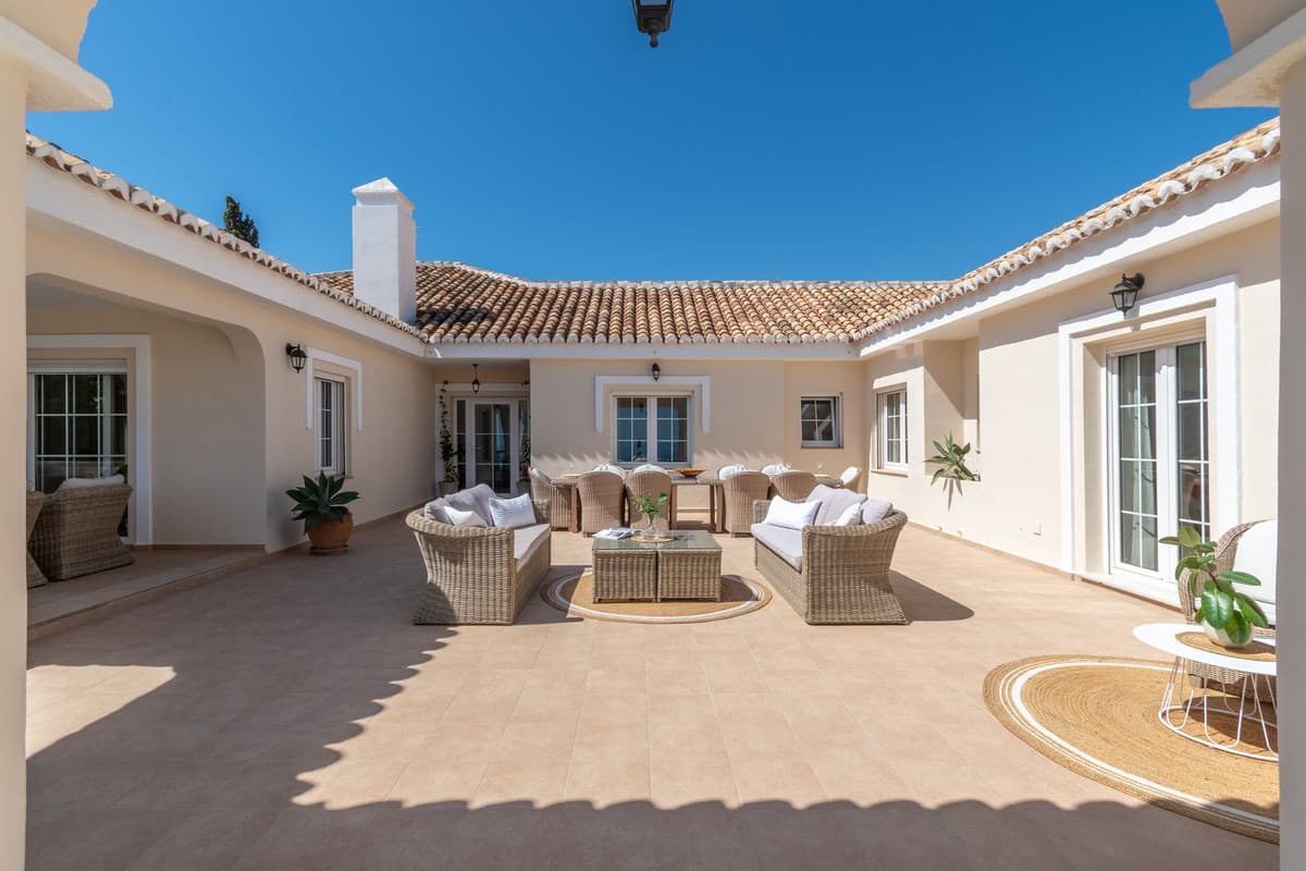 Detached Villa in Torrequebrada — photo 10 of 10