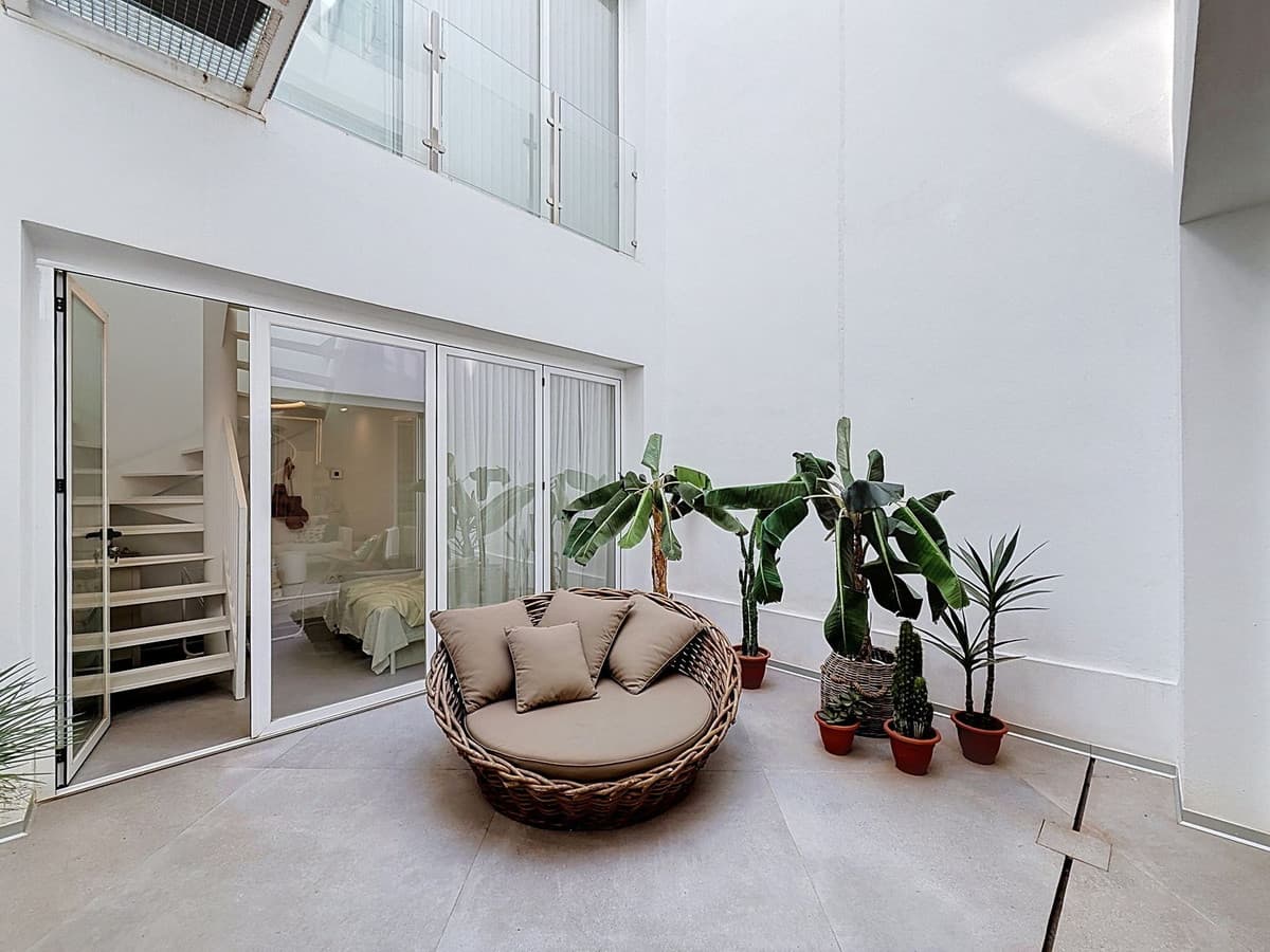 Townhouse in Málaga Centro — photo 8 of 10